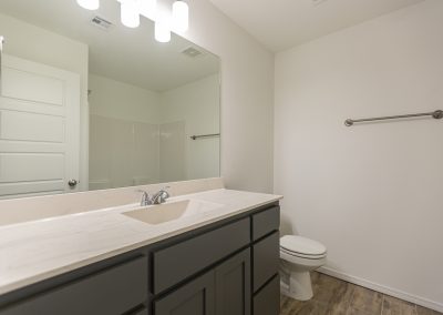 Bathroom 2 10201 S. 231 St E. Ave. Broken Arrow, OK Inverness In Highland Creek Move In Ready Home, Shaw Homes New Home Builder (1)