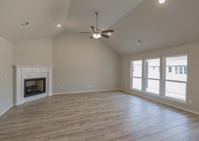 Great Room 10205 S. 231st E. Ave. Broken Arrow, OK 74014 Kincaid In Highland Creek III Move In Ready, Shaw Homes New Home Builder (2)