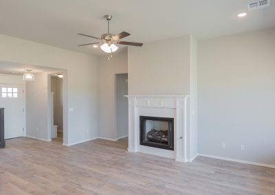 Great Room 3454 E 155th St S Bixby, Oklahoma Shaw Homes, Bixby Meadows Haven P Move In Ready Home, New Construction (5)