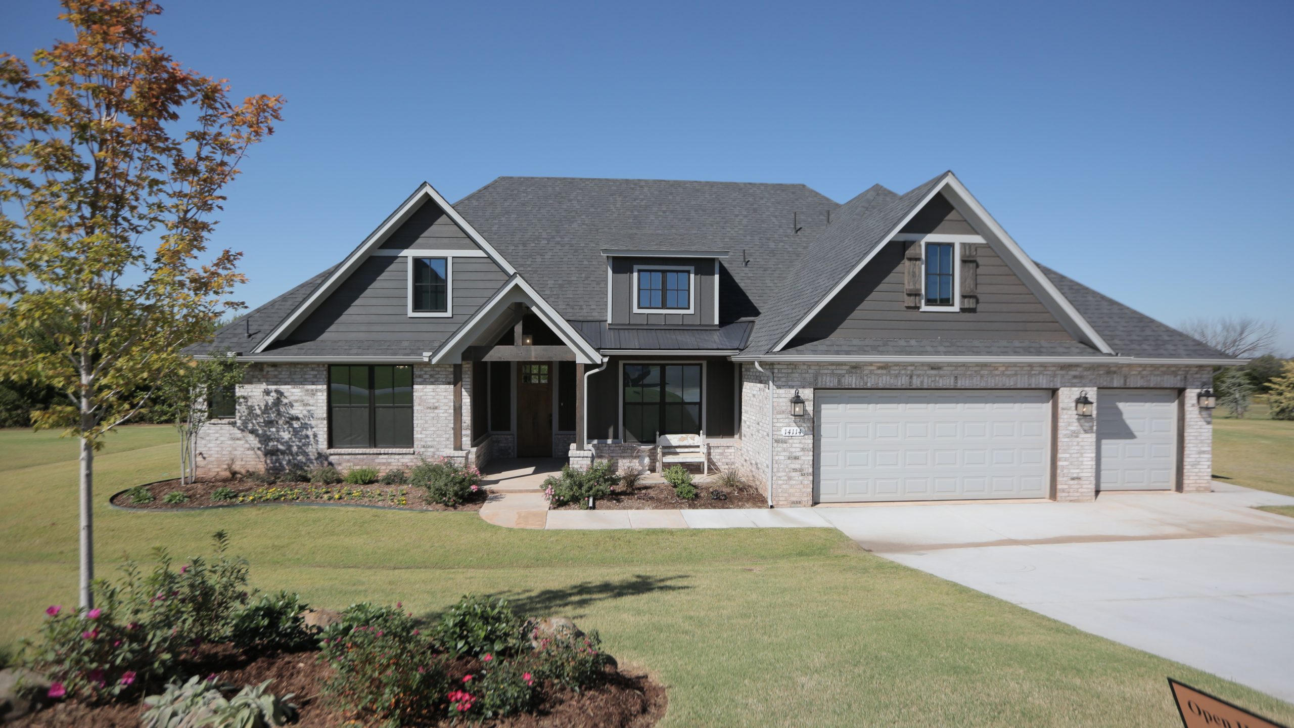 14114 Fox Lair Ln. Edmond, OK 73025