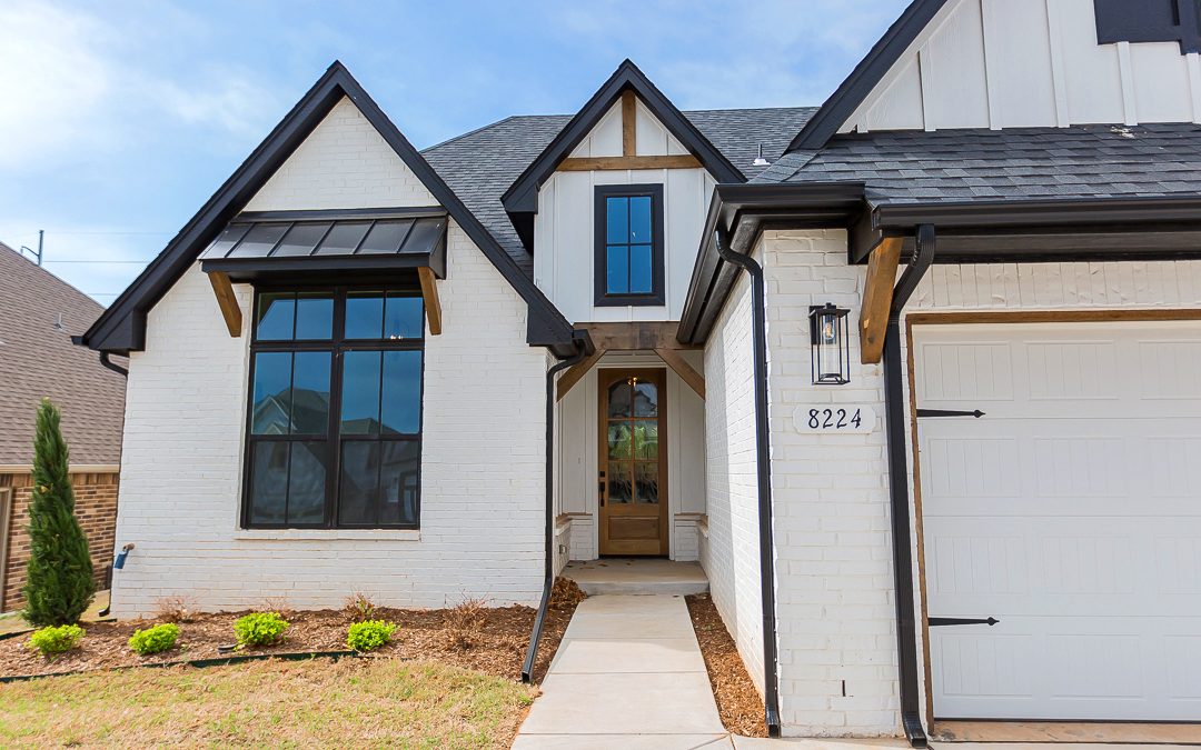 Exterior Front 8224 Dax Drive Edmond, Oklahoma Shaw Homes, Ridge Creek Nottinghill L Move In Ready Home, New Construction (2)