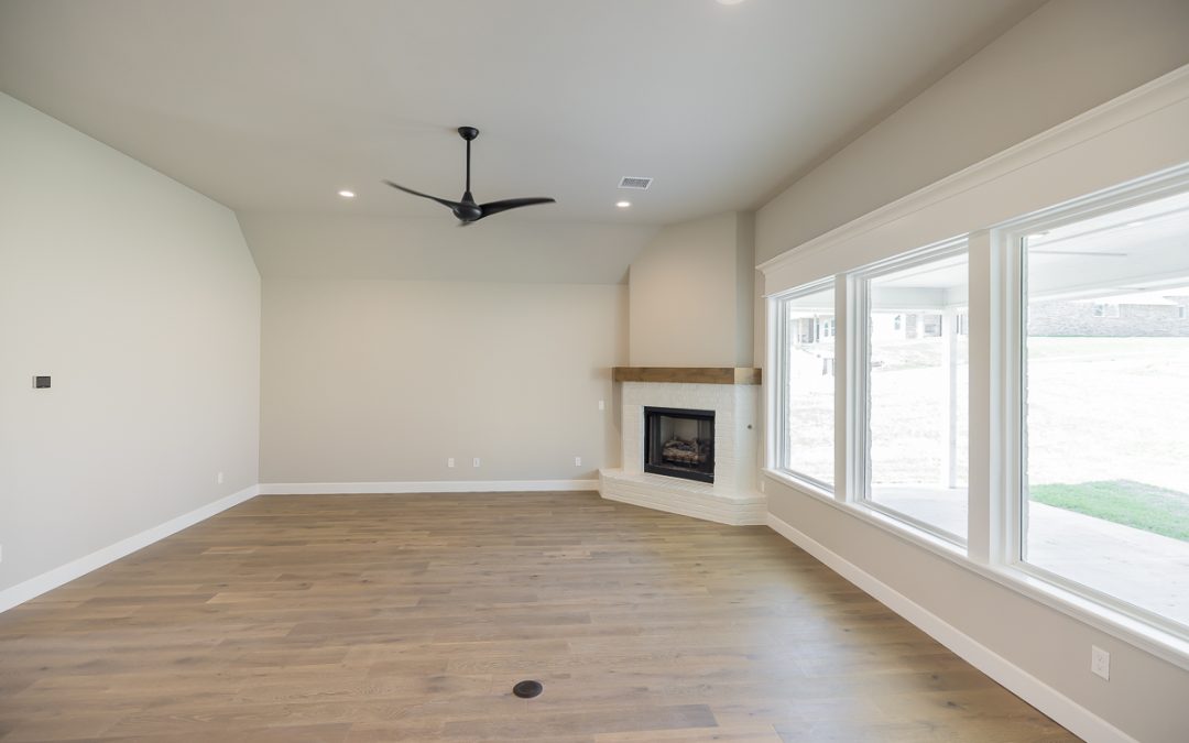 Great Room 2301 Ridge Pine Rd Edmond, Oklahoma Shaw Homes, Preserve At Covell Redford 1 Move In Ready Home, New Construction (2)