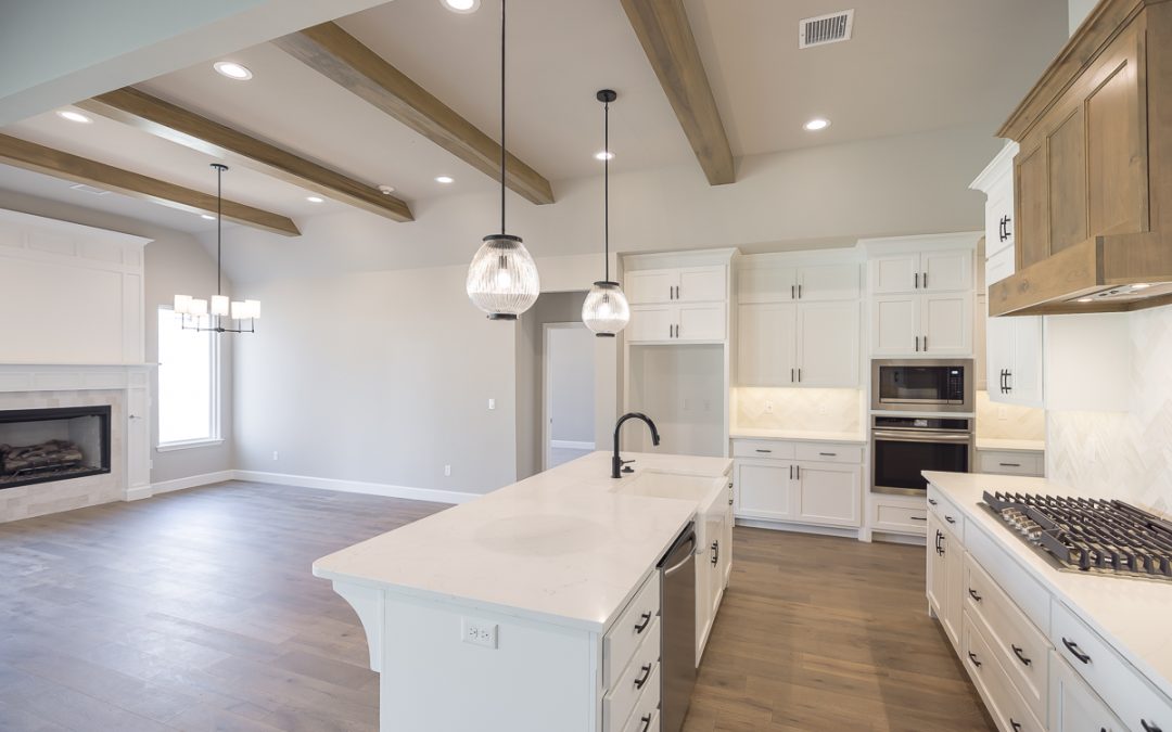 Kitchen 2301 Ridge Pine Rd Edmond, Oklahoma Shaw Homes, Preserve At Covell Redford 1 Move In Ready Home, New Construction (1)